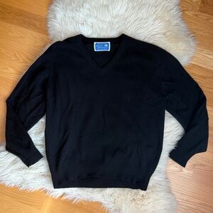Men's Black V-Neck Cashmere Sweater